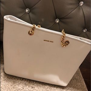 White Michael Kors Purse